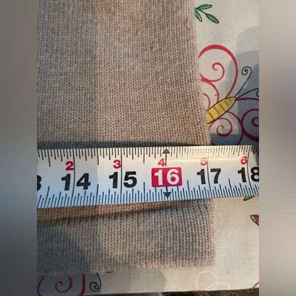 Banana Republic Cashmere Wool Blend Faux Fur Cuff Cardigan Beige Women’s Small - Picture 9 of 12